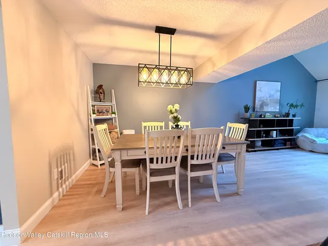 $445,000 | 102 Brightonwood Road, Glenmont, NY 12077