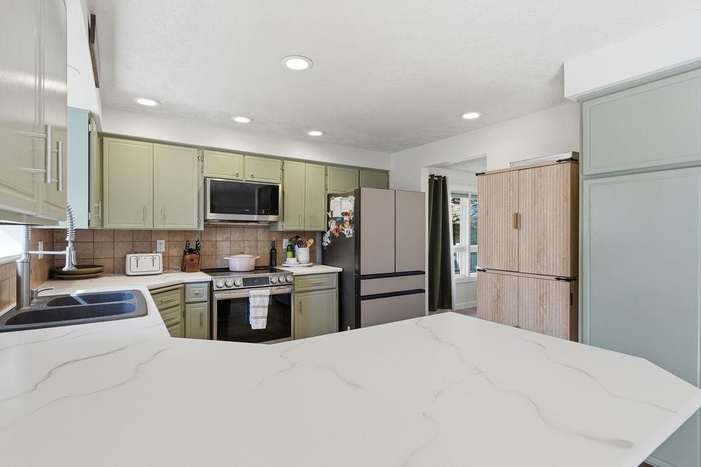 8607 North Kelly Court Spokane, WA 99208 - Photo 12 of 44 Gallery Image 12