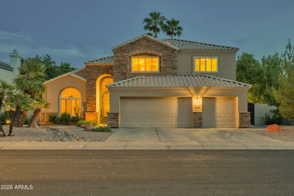 $719,900 | 6045 West Potter Drive, Glendale, AZ 85308