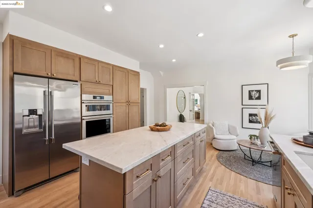 $2,248,000 | 101 Palm Drive, Piedmont, CA 94610