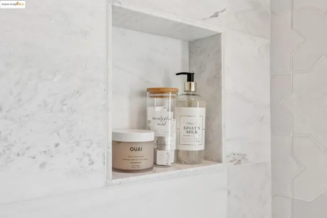 $2,248,000 | 101 Palm Drive, Piedmont, CA 94610