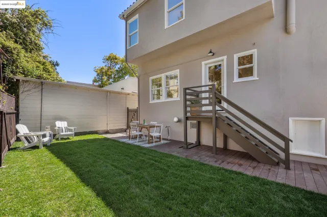 $2,248,000 | 101 Palm Drive, Piedmont, CA 94610