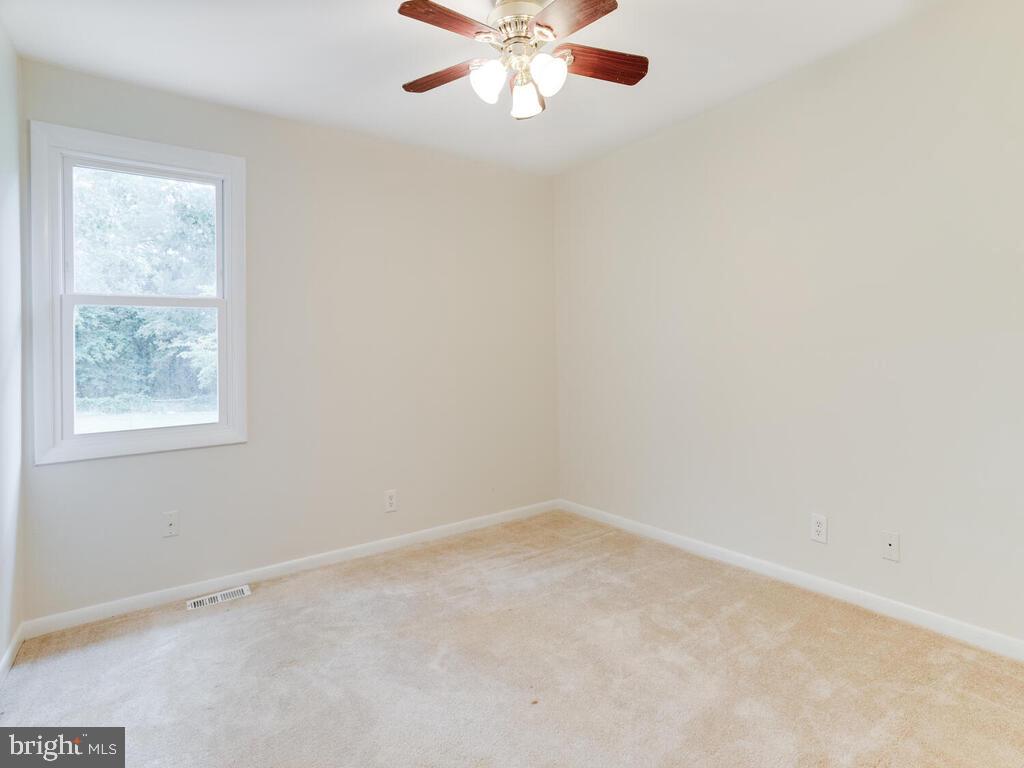 9405 North Laurel Road Laurel, MD 20723 - Photo 17 of 48