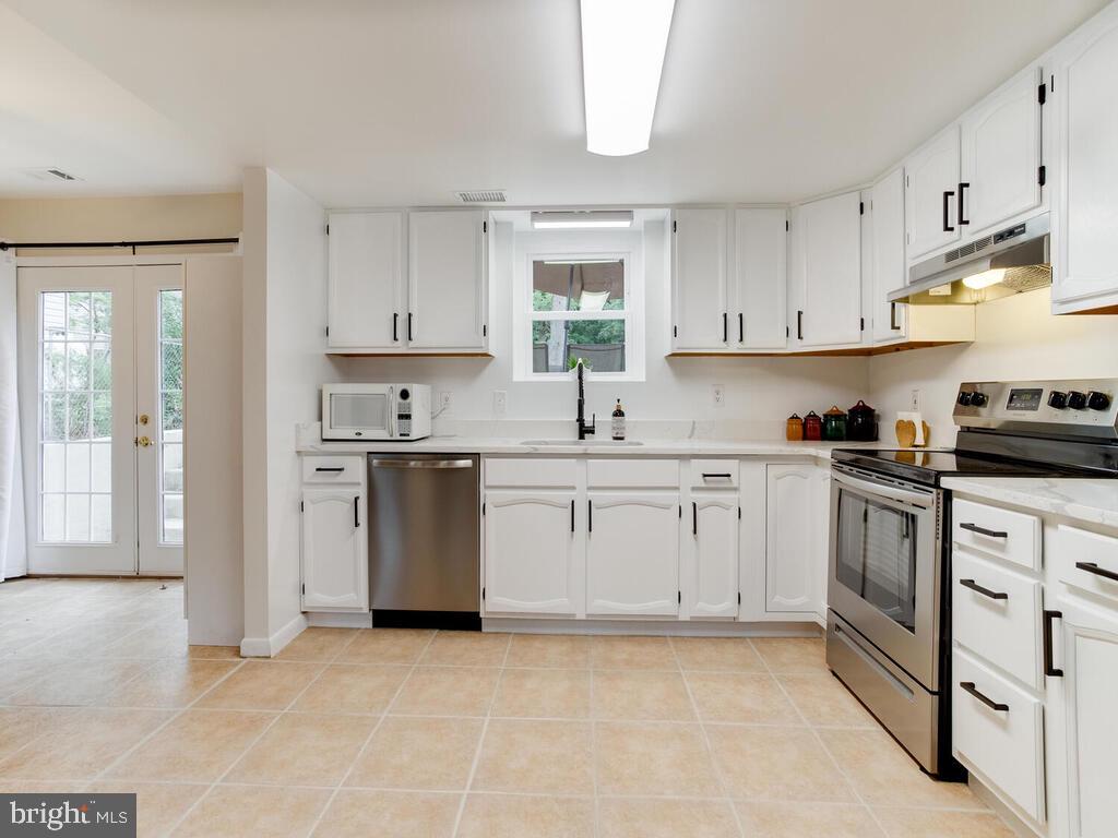 9405 North Laurel Road Laurel, MD 20723 - Photo 35 of 48