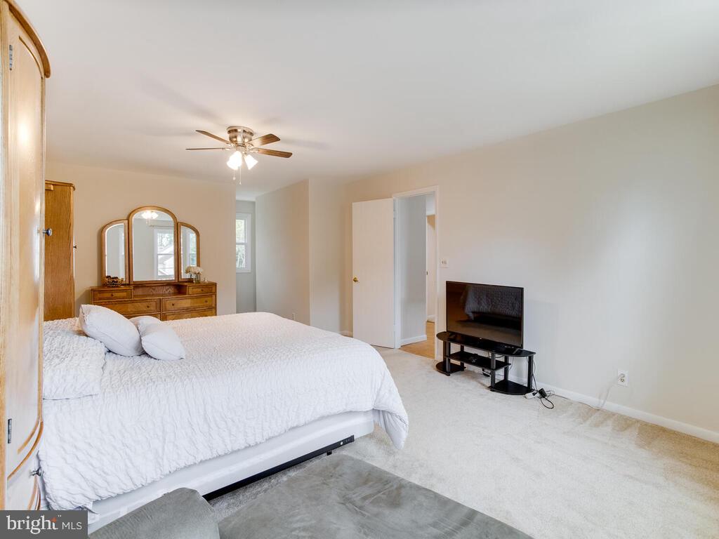 9405 North Laurel Road Laurel, MD 20723 - Photo 9 of 48
