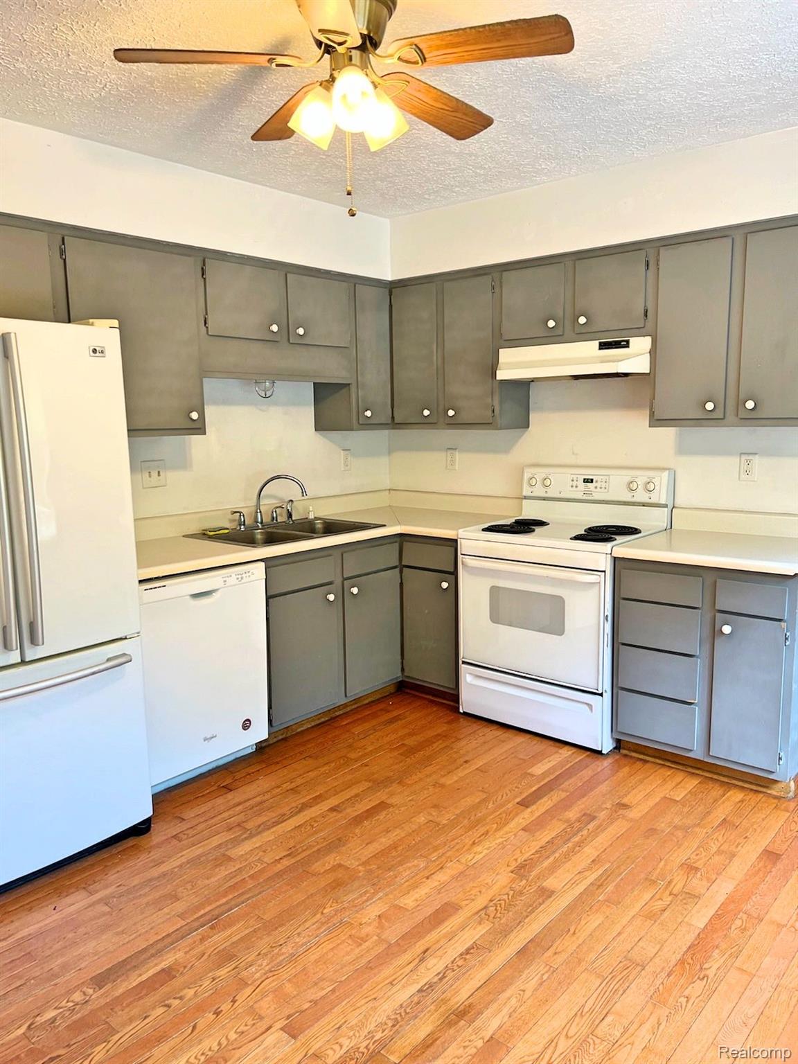 20255 Williamsville Road Gregory, MI 48137 - Photo 4 of 17 Gallery Image 4