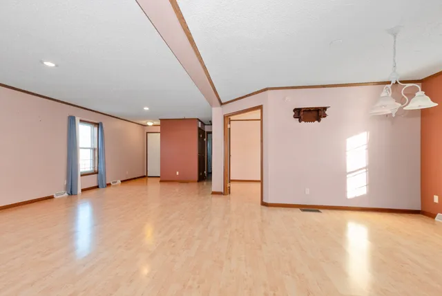 $94,900 | 23024 South Big Run Drive, Frankfort, IL 60423