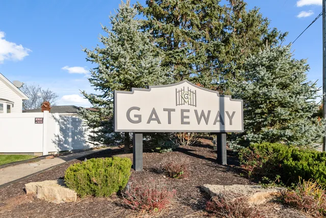 $94,900 | 23024 South Big Run Drive, Frankfort, IL 60423