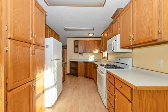 $94,900 | 23024 South Big Run Drive, Frankfort, IL 60423