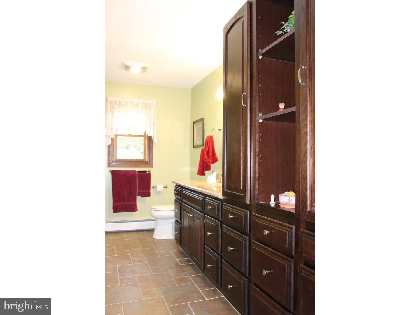 31 2nd Mountain Road Pine Grove, PA 17963 - Photo 8 of 23 Gallery Image 8