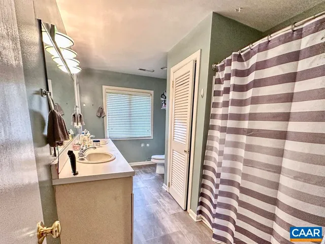 a view of an outdoor space and a yard