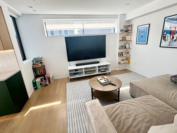 $6,950 | 22 Parker Street, Unit 22R, Boston, MA 02129