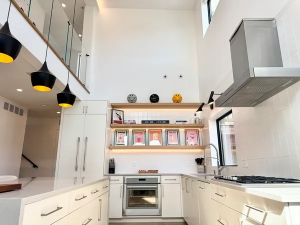 $6,950 | 22 Parker Street, Unit 22R, Boston, MA 02129