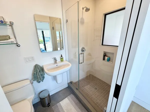 $6,950 | 22 Parker Street, Unit 22R, Boston, MA 02129