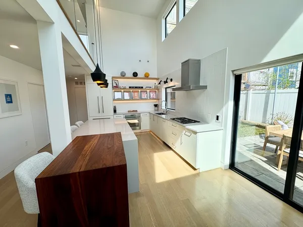 $6,950 | 22 Parker Street, Unit 22R, Boston, MA 02129