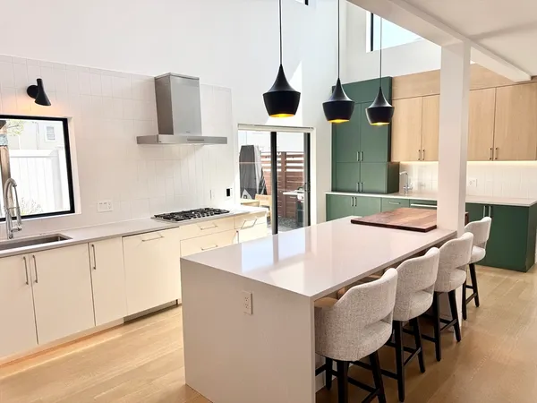 $6,950 | 22 Parker Street, Unit 22R, Boston, MA 02129