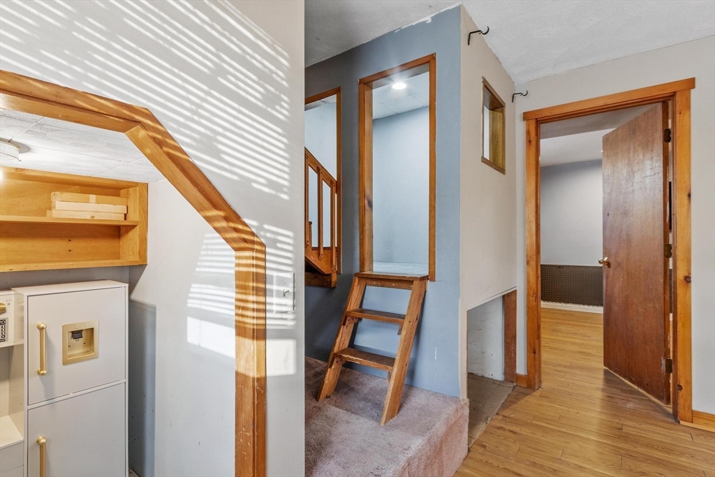 128 Manning Street Hudson, MA 01749 - Photo 33 of 42