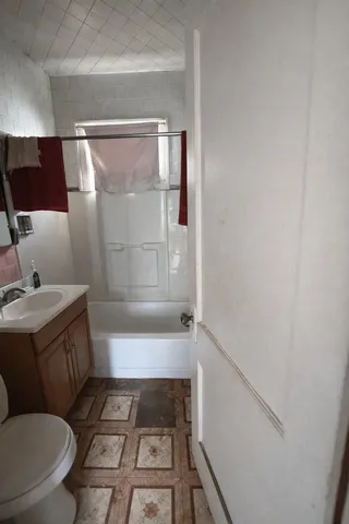 $75,000 | 12231 South Lowe Avenue, Chicago, IL 60628