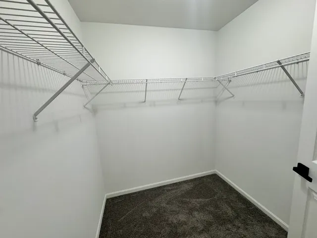 $389,900 | 737 Springwood Drive, Joliet, IL 60431