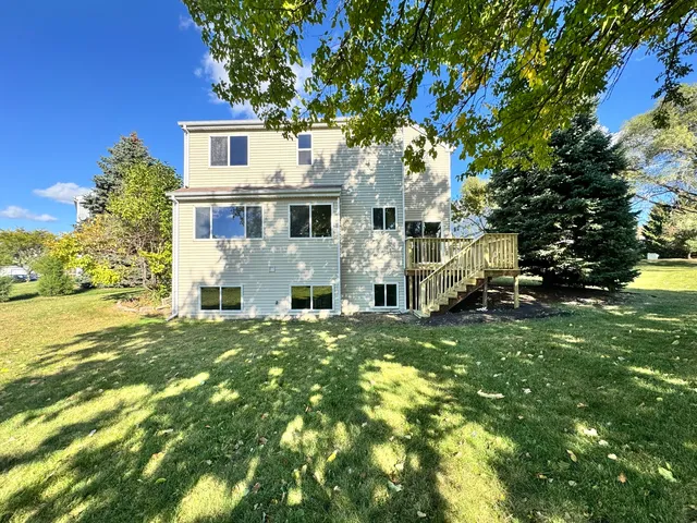 $389,900 | 737 Springwood Drive, Joliet, IL 60431