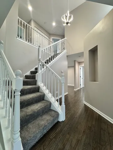 $389,900 | 737 Springwood Drive, Joliet, IL 60431