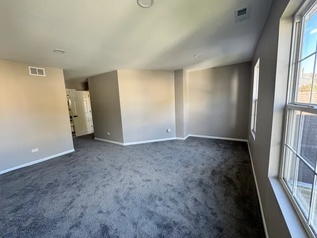 $389,900 | 737 Springwood Drive, Joliet, IL 60431