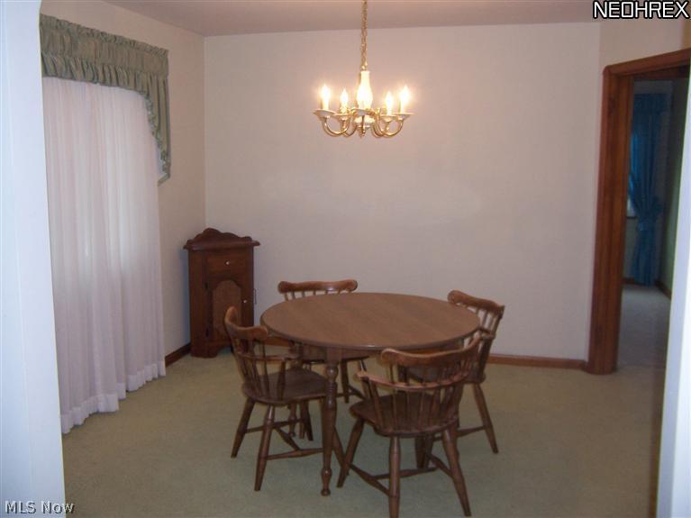 6254 Holburn Road Parma, OH 44129 - Photo 7 of 19