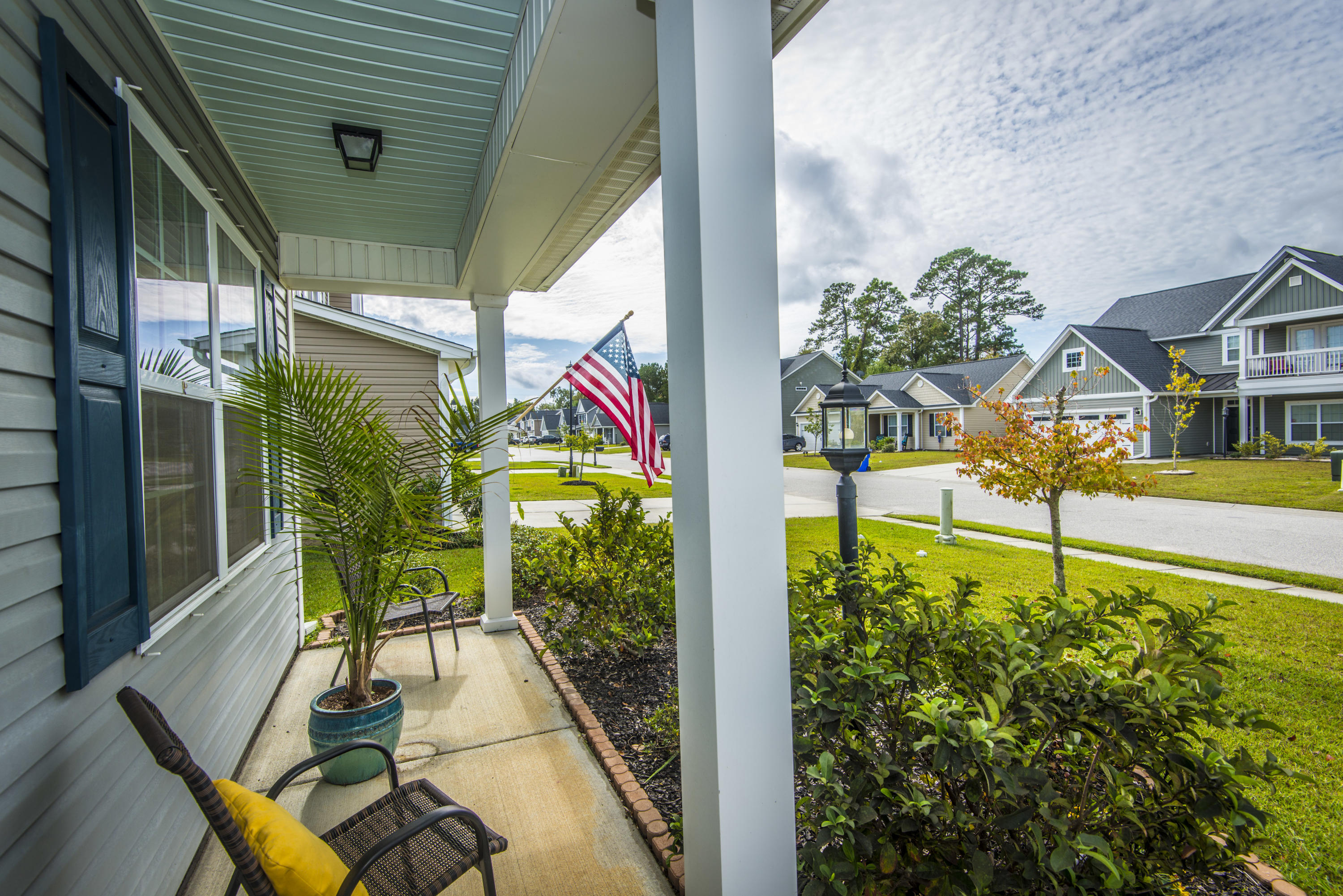 8192 Little Sydneys Way North Charleston, SC 29406 - Photo 3 of 39 _DSC7927