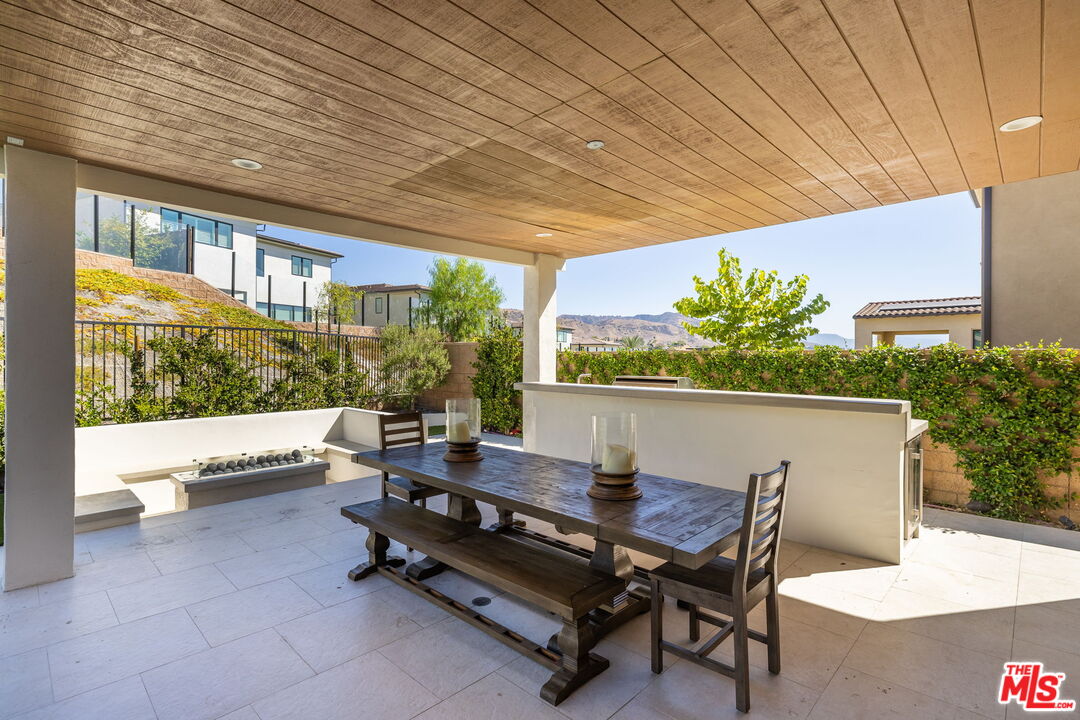 11734 Manchester Way Porter Ranch, CA 91326 - Photo 45 of 55 Gallery Image 45