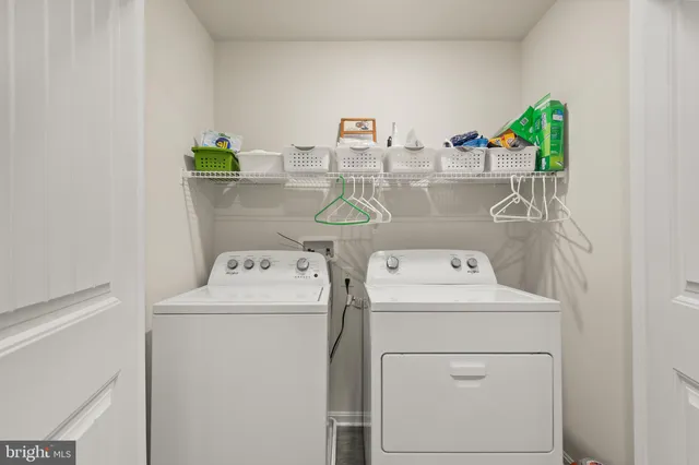 a view of washer and dryer