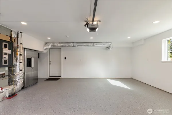 $2,495,000 | 428 164th Avenue Southeast, Bellevue, WA 98008