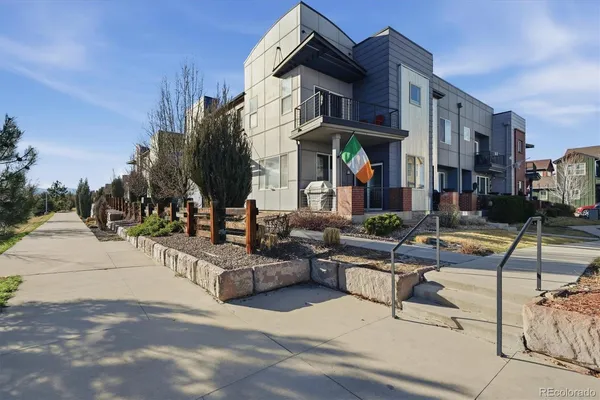 $460,000 | 2064 West 66th Avenue, Denver, CO 80221