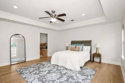 $835,000 | 1731 Lamonte Lane, Houston, TX 77018