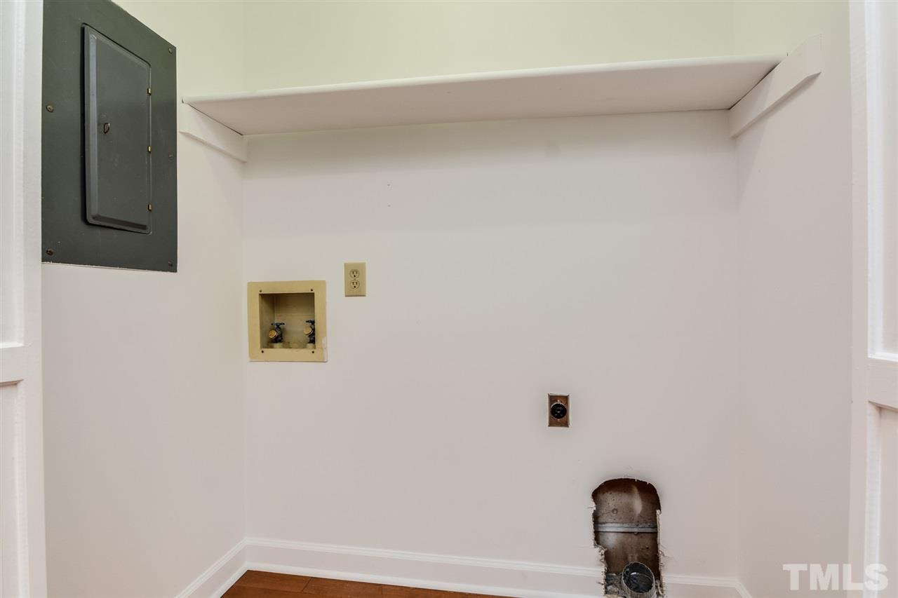 7320 Ridge Grove Court Raleigh, NC 27615 - Photo 16 of 21
