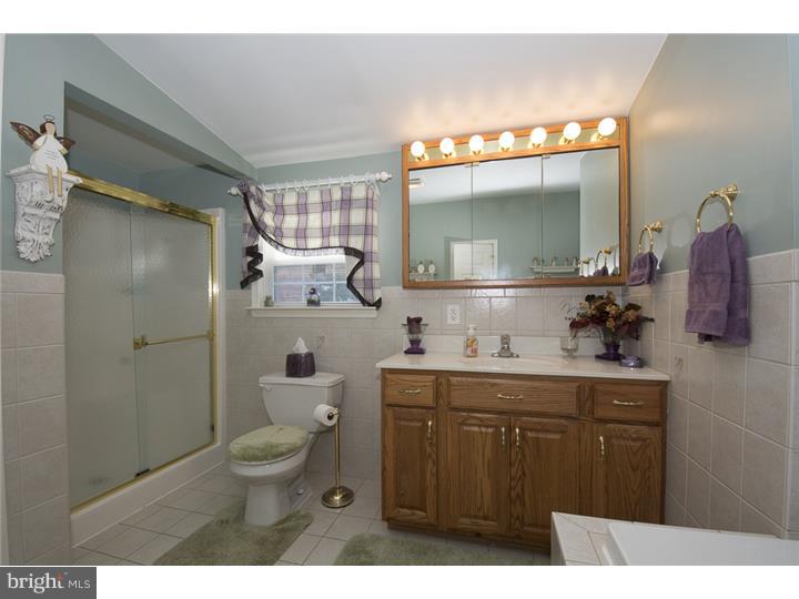 1504 Dorchester Road Havertown, PA 19083 - Photo 13 of 25 Bathroom