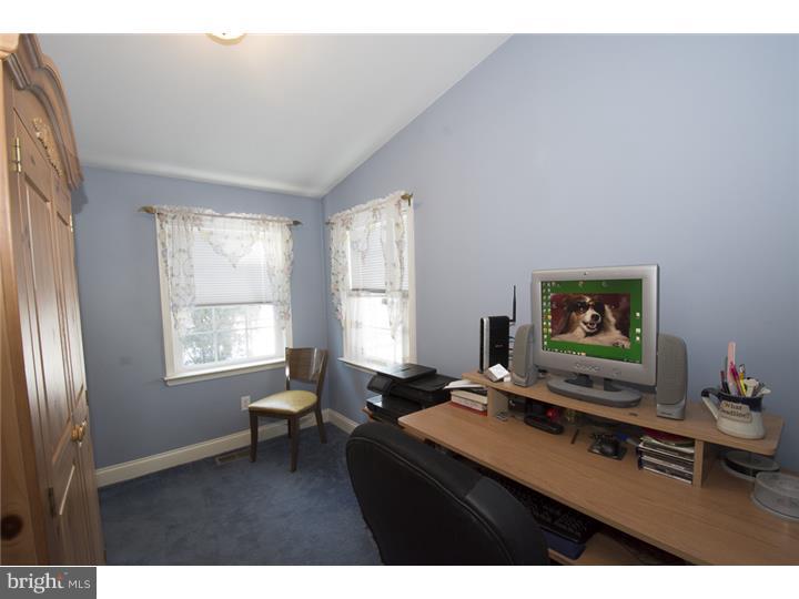 1504 Dorchester Road Havertown, PA 19083 - Photo 15 of 25 Gallery Image 15