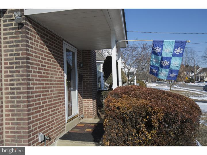 1504 Dorchester Road Havertown, PA 19083 - Photo 25 of 25 Exterior Front