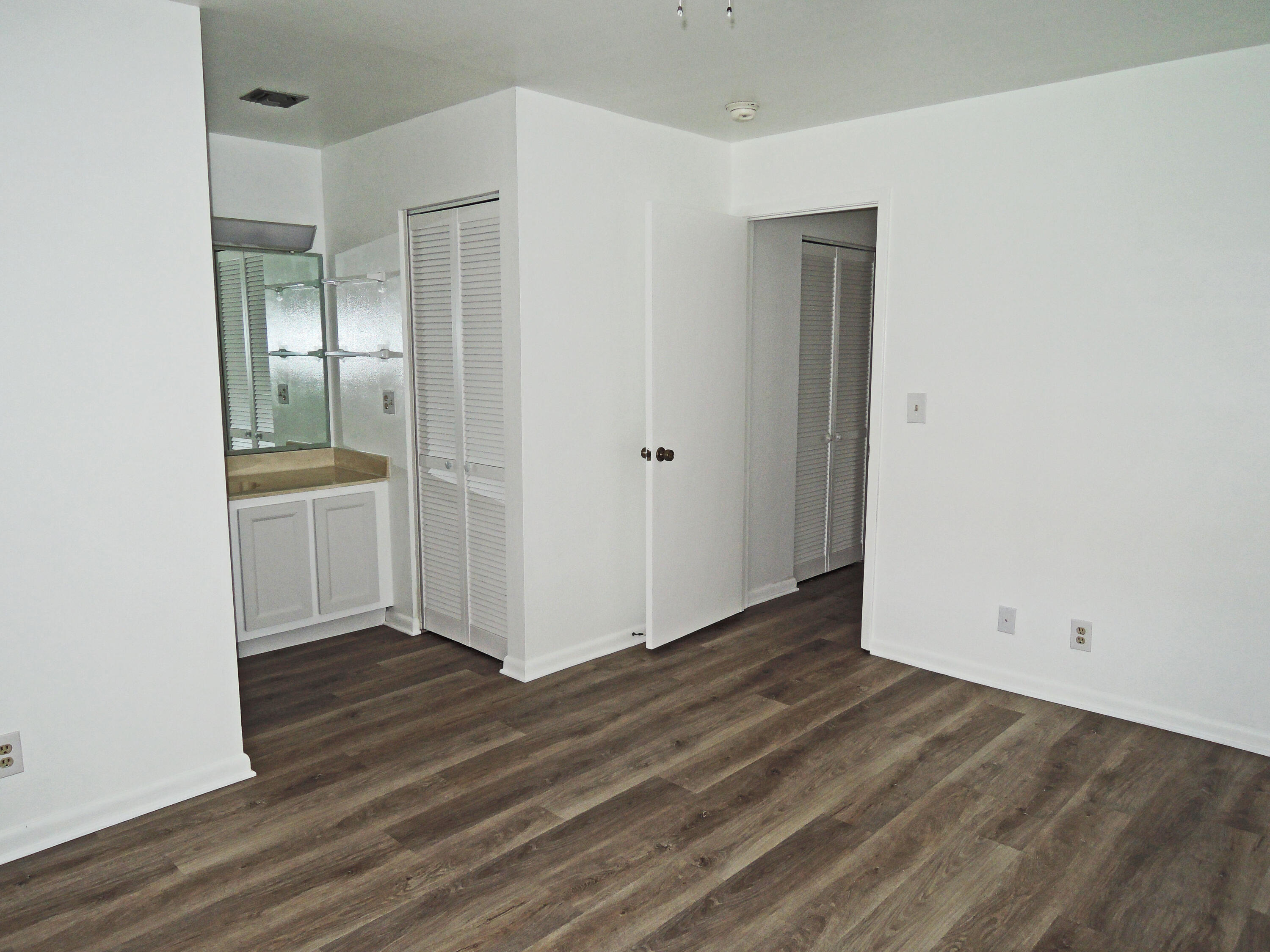 322 Colony Lane, Unit C Fort Pierce, FL 34982 - Photo 13 of 25 Master Bedrm