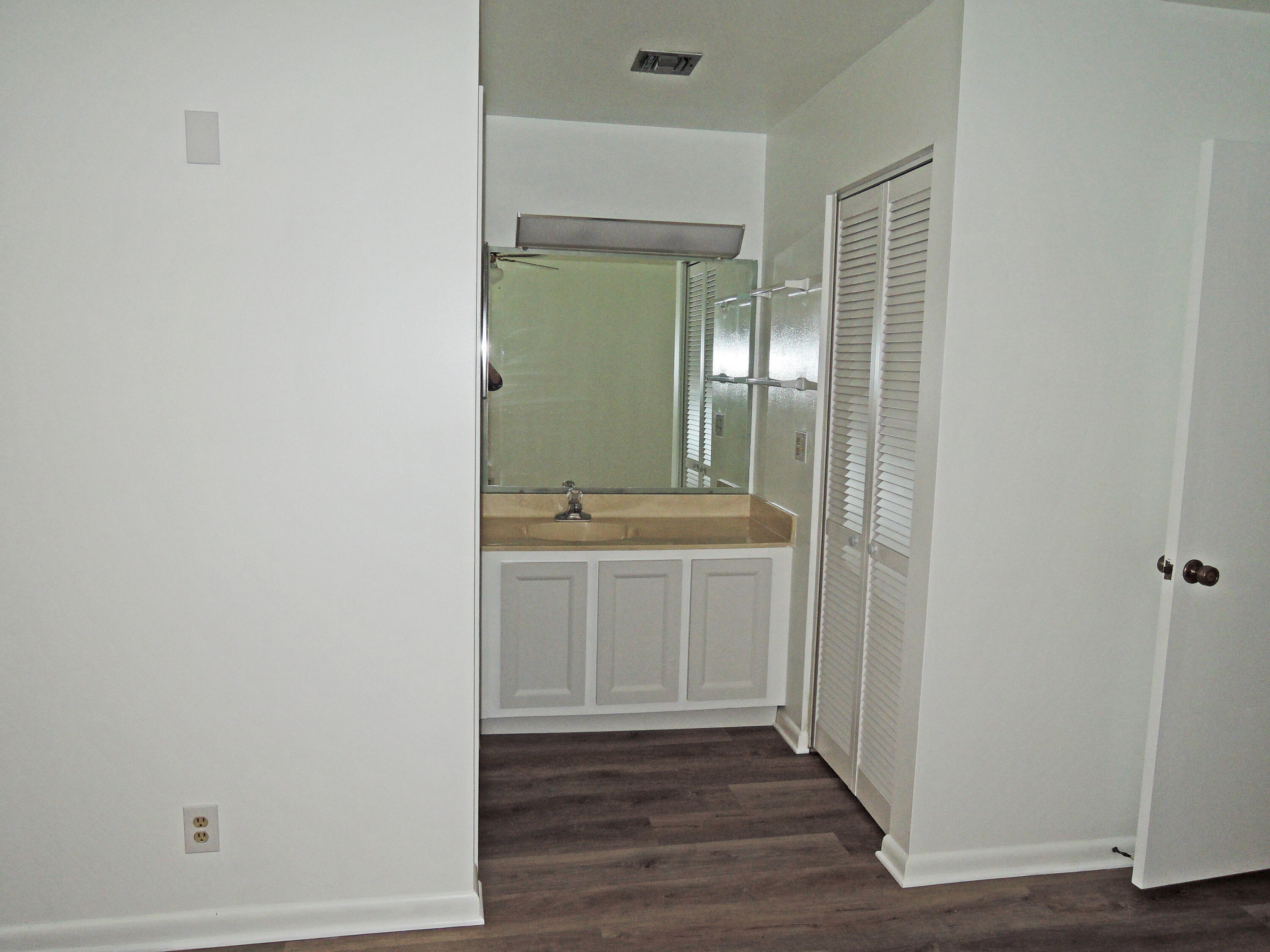 322 Colony Lane, Unit C Fort Pierce, FL 34982 - Photo 14 of 25 Master Dressing Area