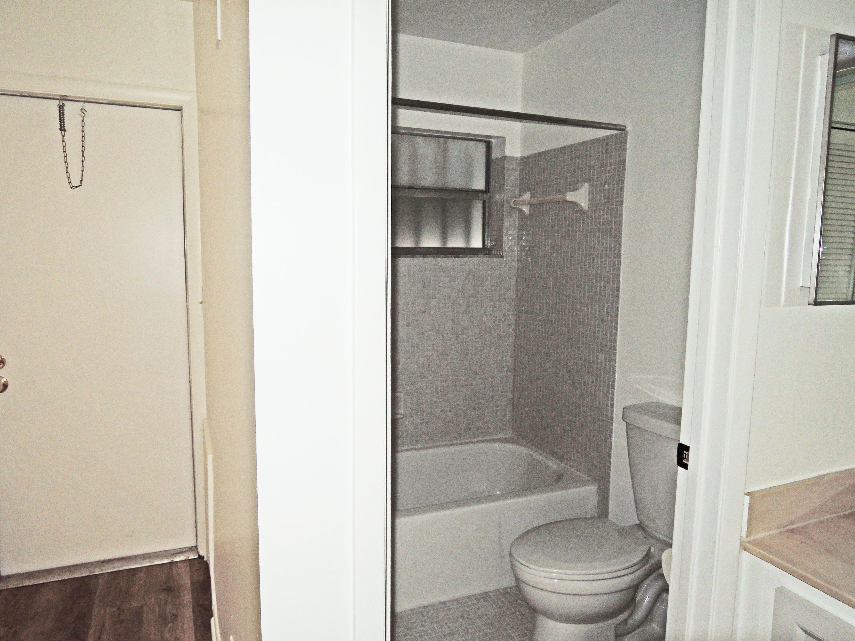 322 Colony Lane, Unit C Fort Pierce, FL 34982 - Photo 15 of 25 Master Bath