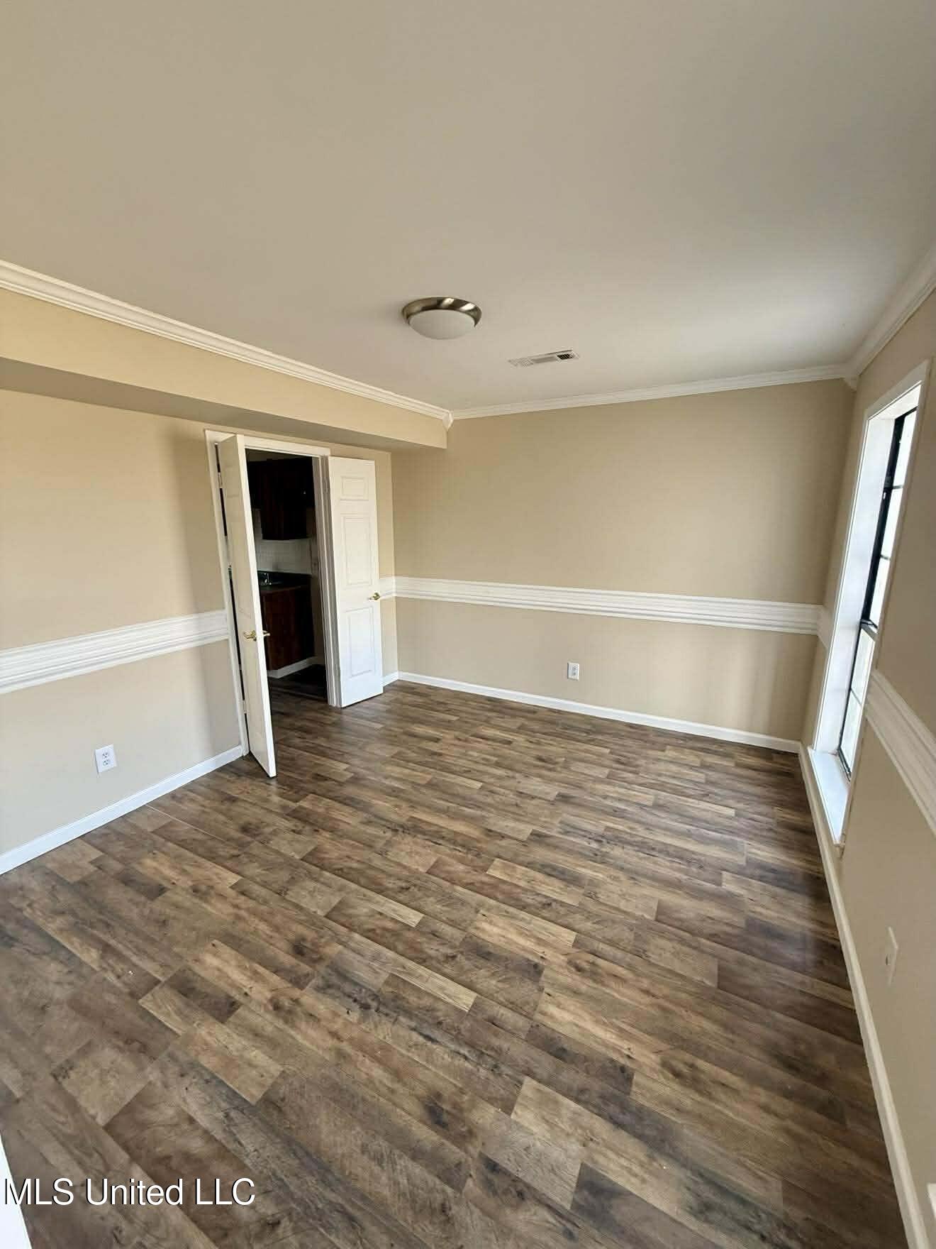 1838 Dees Road Batesville, MS 38606 - Photo 17 of 27 dinning room