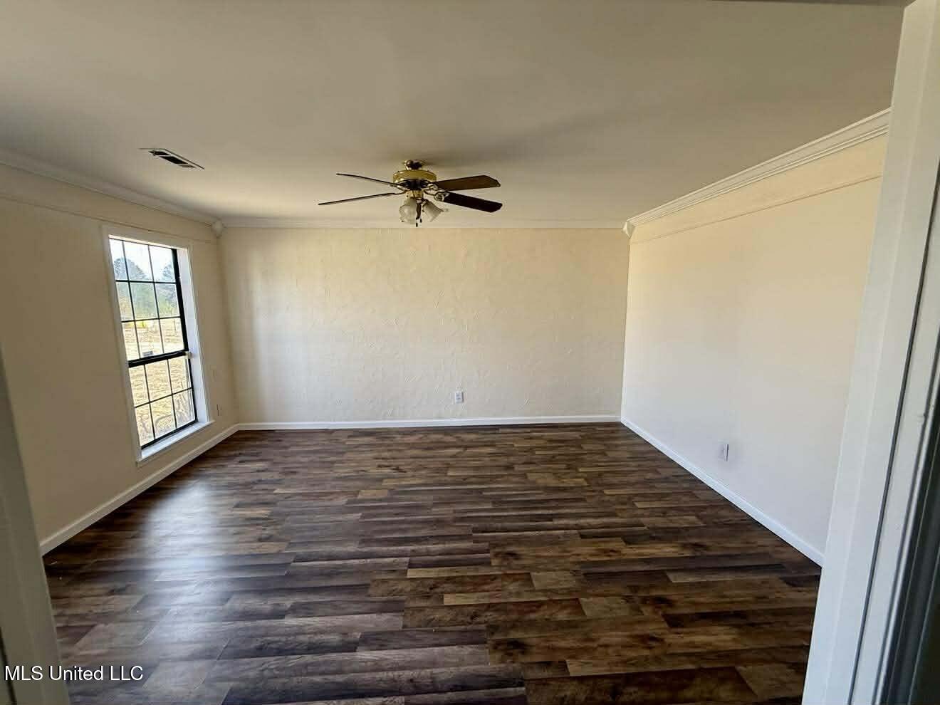 1838 Dees Road Batesville, MS 38606 - Photo 18 of 27 game room