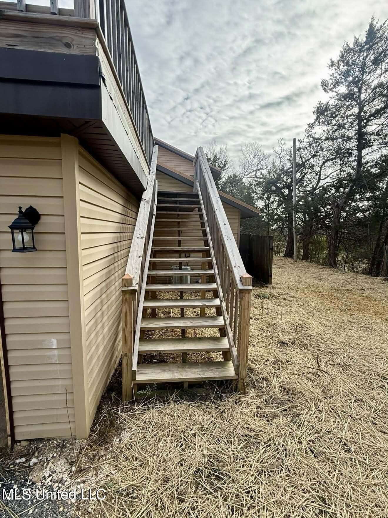 1838 Dees Road Batesville, MS 38606 - Photo 7 of 27 patio