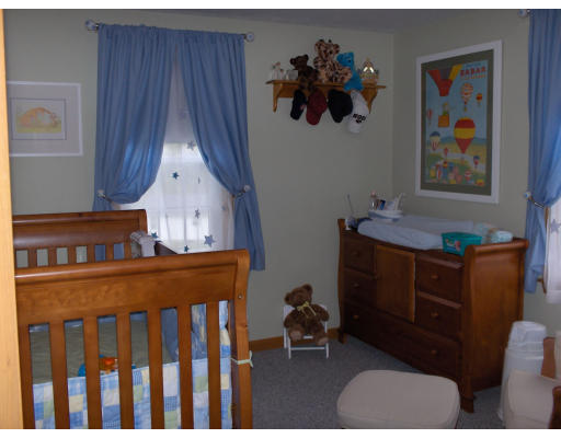 5 Rolling Ridge Road Rutland, MA 01543 - Photo 8 of 9