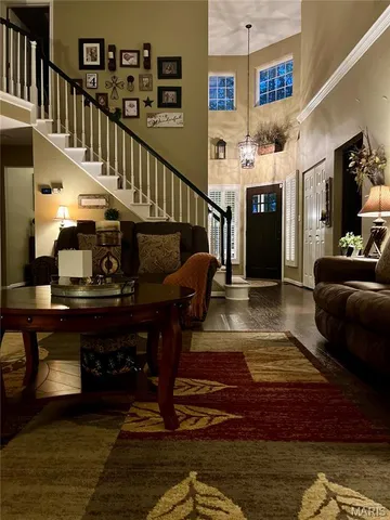 $430,000 | 305 Kingsbury Court, Highland, IL 62249