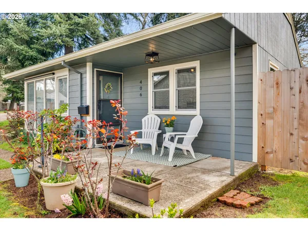$385,000 | 406 Eastfield Drive, Oregon City, OR 97045