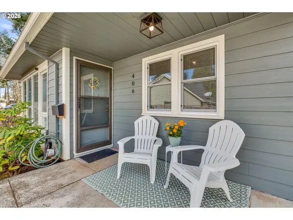 $385,000 | 406 Eastfield Drive, Oregon City, OR 97045