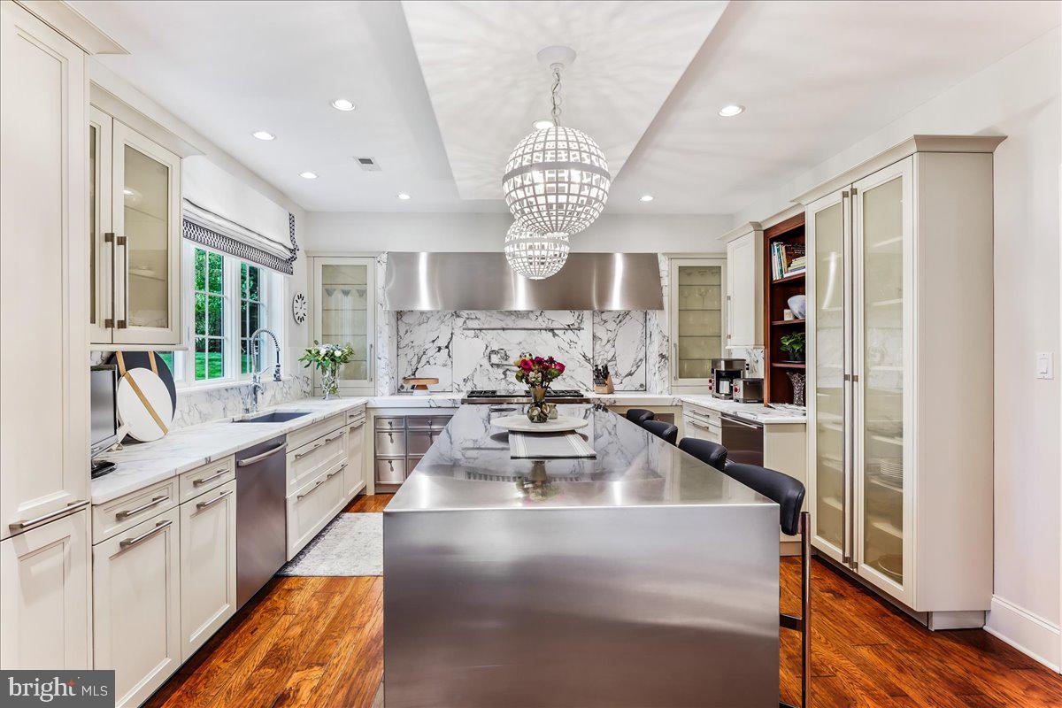 259 Valley Ridge Road Haverford, PA 19041 - Photo 10 of 66