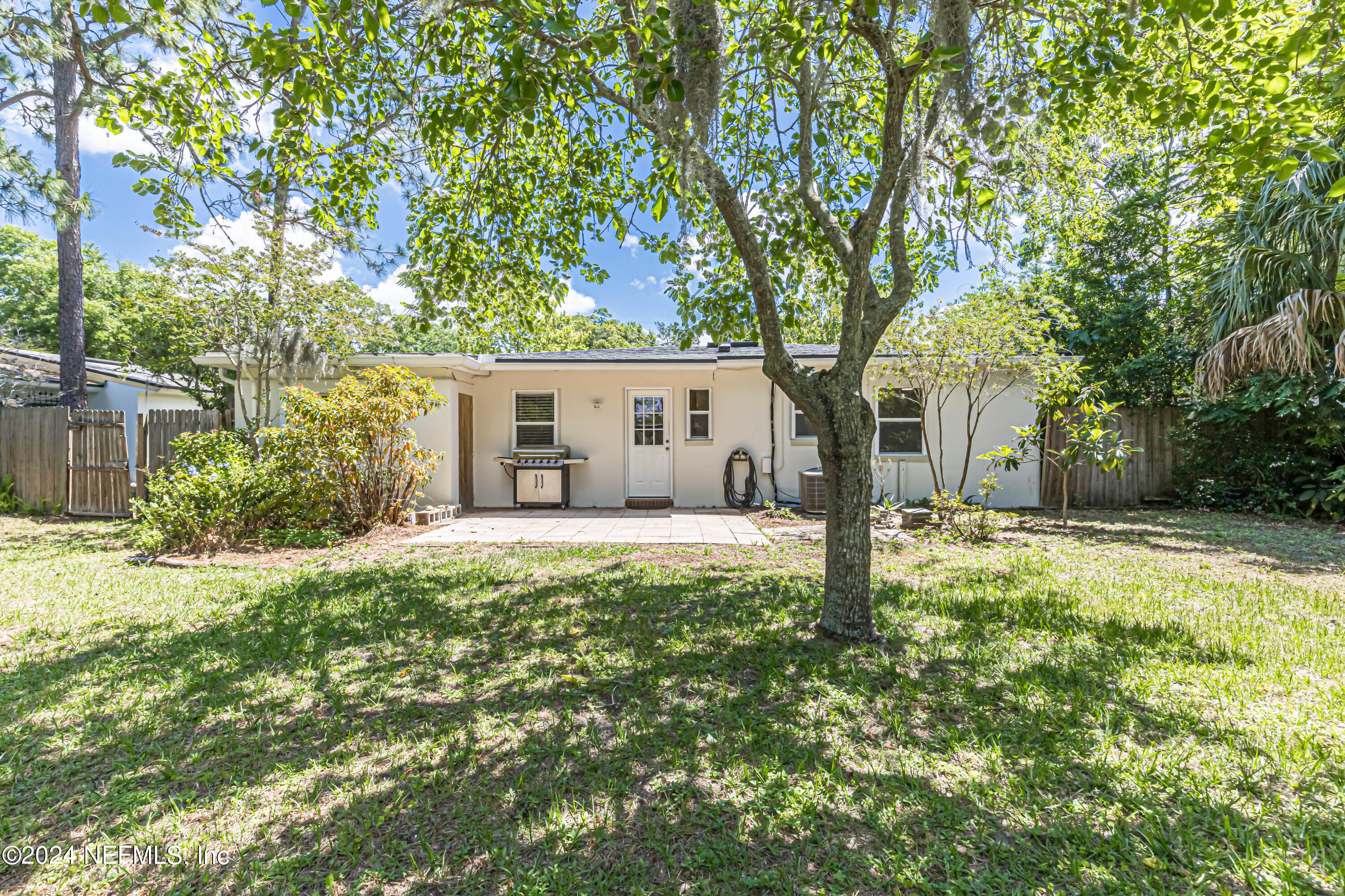 6154 Temple Road Jacksonville, FL 32217 - Photo 8 of 25 6154 Temple Road (23)