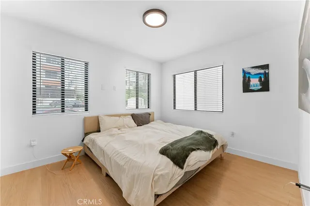 $2,195,000 | 351 South Catalina Street, Los Angeles, CA 90020
